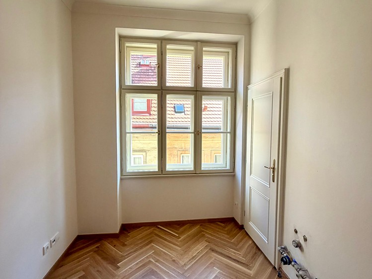 Prodej bytu atypické 14 m² - foto 5