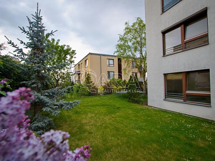 Prodej bytu 3+kk 85 m² (Jednopodlažní) - foto 3