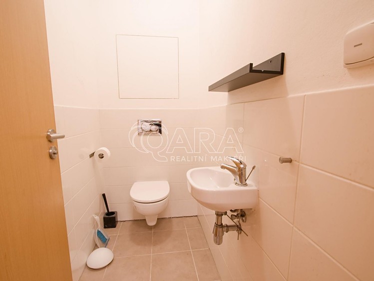 Prodej bytu 3+kk 85 m² (Jednopodlažní) - foto 8