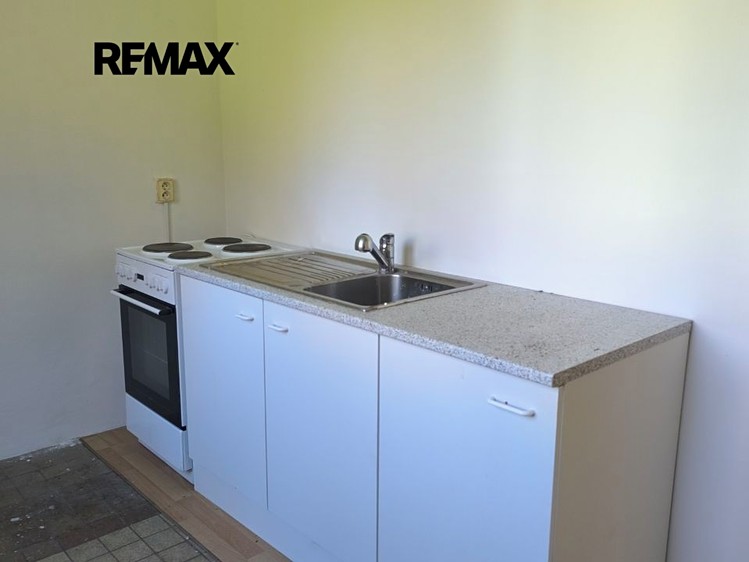 Prodej bytu 4+1 70 m² (Jednopodlažní) - foto 4