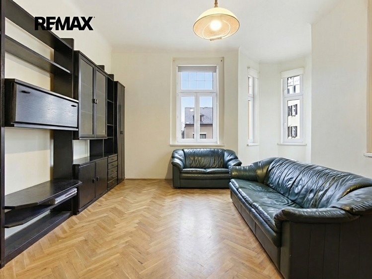 Prodej bytu 2+1 56 m² (Jednopodlažní) - foto 2