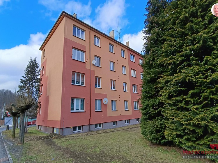 Prodej bytu 2+1 58 m² - foto 1