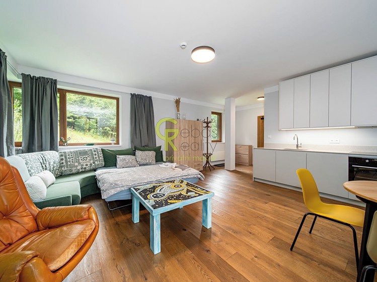 Prodej bytu 1+kk 48 m² - foto 2