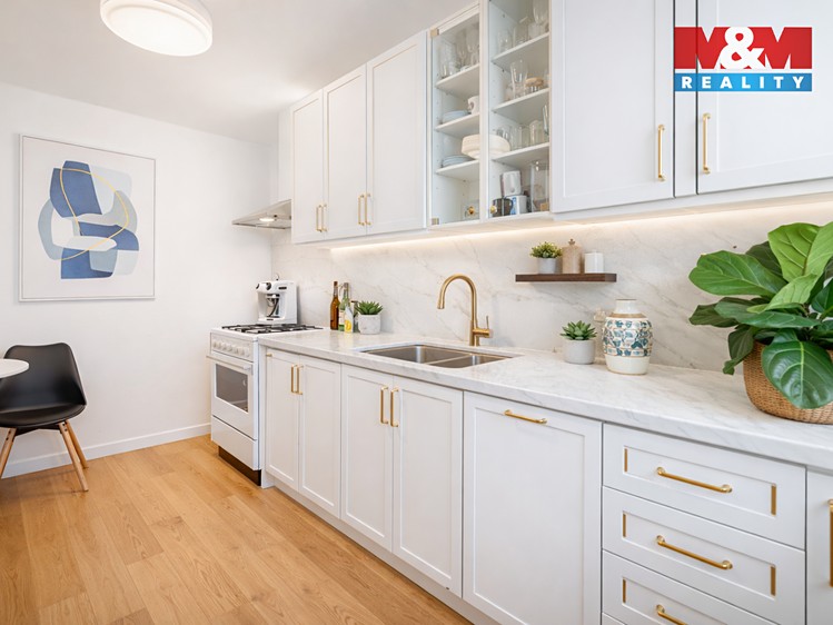 Prodej bytu 3+1 72 m² - foto 2