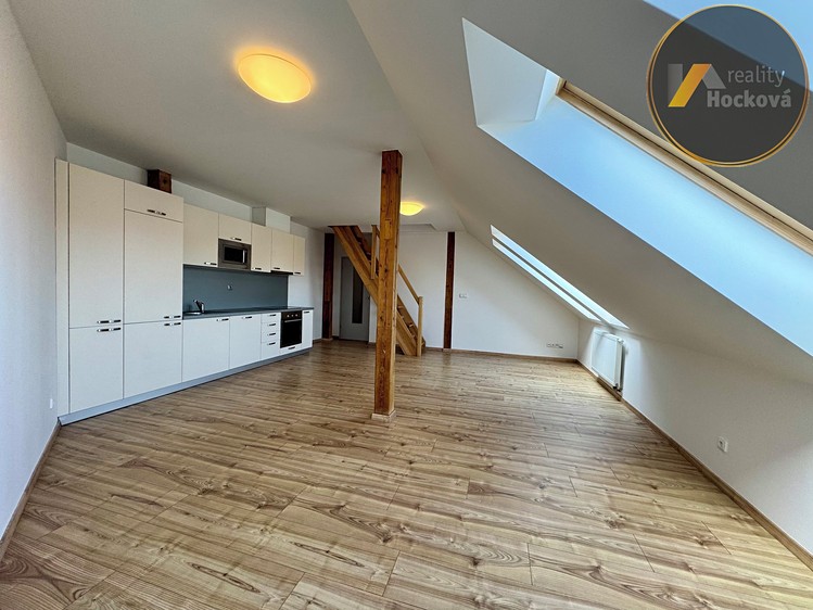 Prodej bytu 3+kk 106 m² (Mezonet) - foto 5
