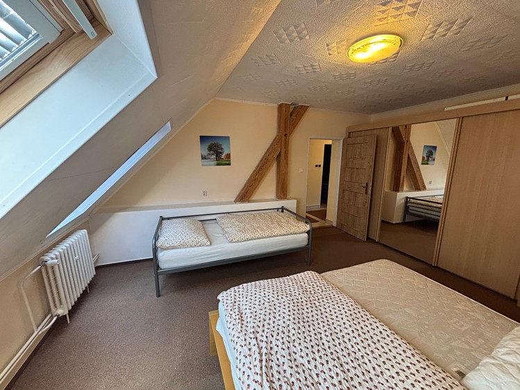 Prodej bytu 4+1 104 m² (Mezonet) - foto 8