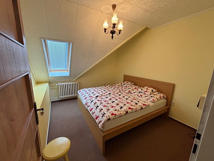 Prodej bytu 4+1 104 m² (Mezonet) - foto 7