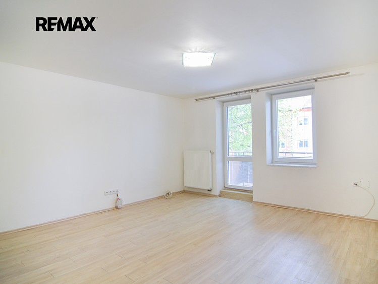 Prodej bytu 3+1 55 m² - foto 4