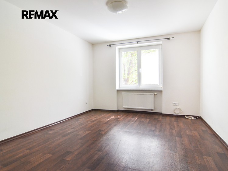 Prodej bytu 3+1 55 m² - foto 6