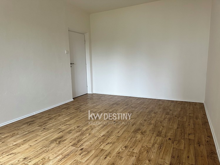 Prodej bytu 2+1 55 m² - foto 8