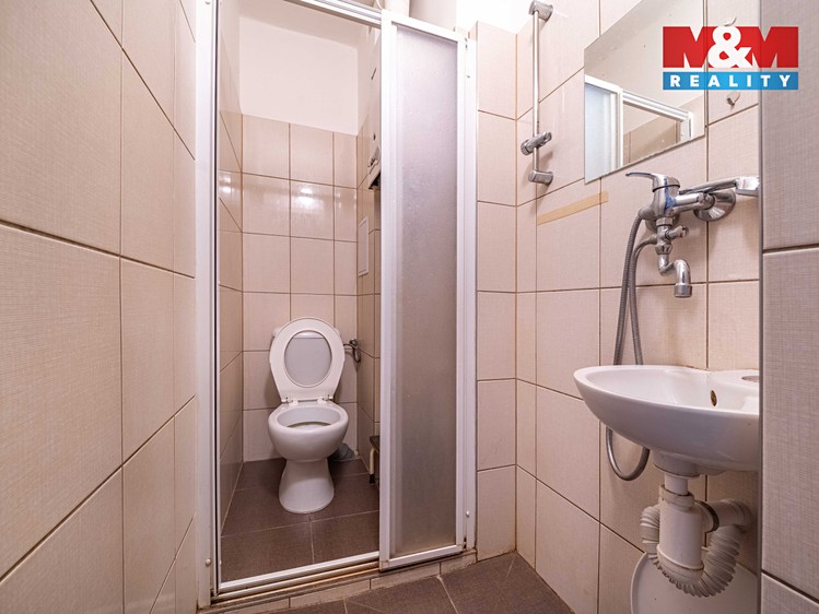 Prodej bytu 1+kk 25 m² - foto 4