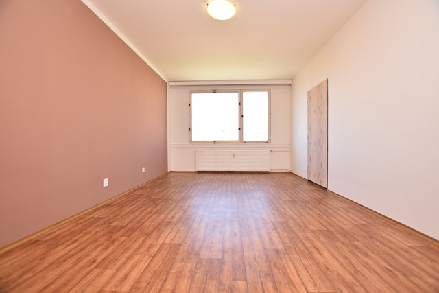 Prodej bytu 2+1 59 m² - foto 2
