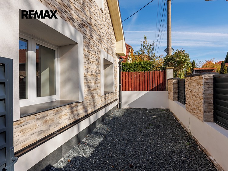 Prodej bytu 3+kk 105 m² (Mezonet) - foto 2