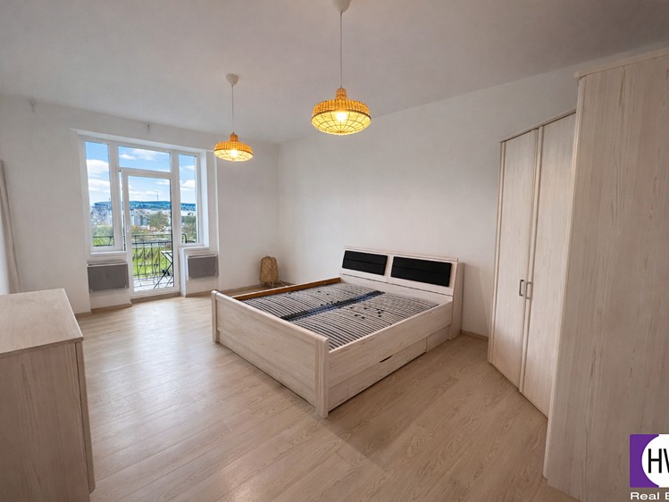 Prodej bytu 2+kk 67 m² - foto 3