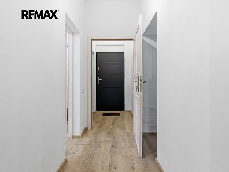 Prodej bytu atypické 156 m² (Mezonet) - foto 8