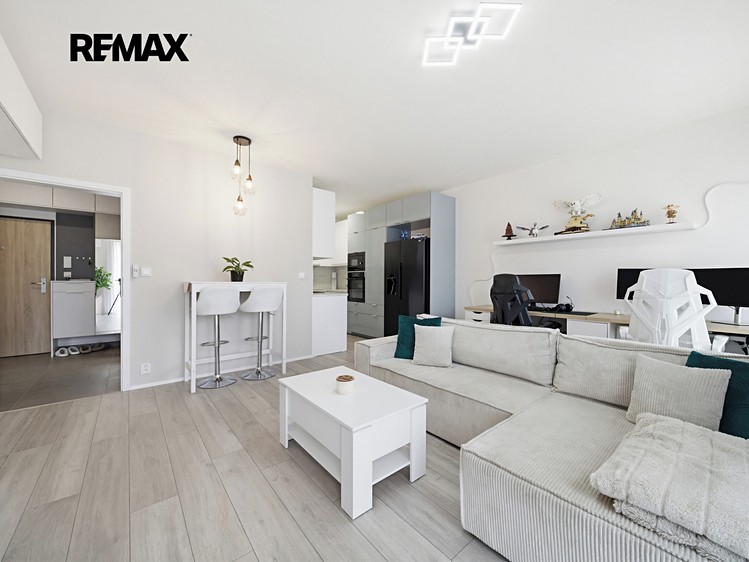 Prodej bytu 2+kk 58 m² (Jednopodlažní) - foto 4