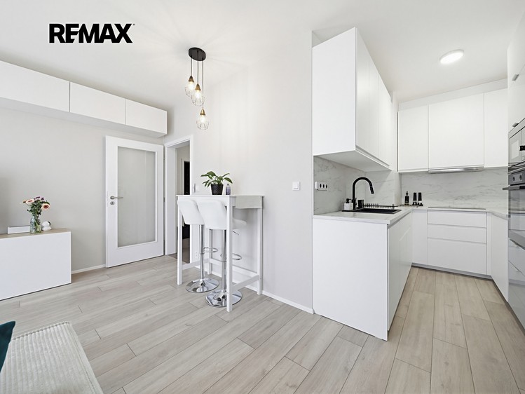 Prodej bytu 2+kk 58 m² (Jednopodlažní) - foto 7