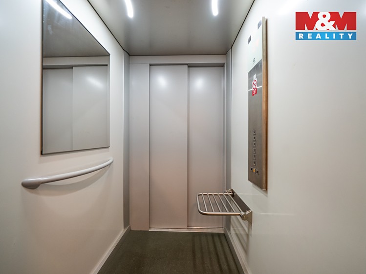 Prodej bytu 2+kk 68 m² - foto 4