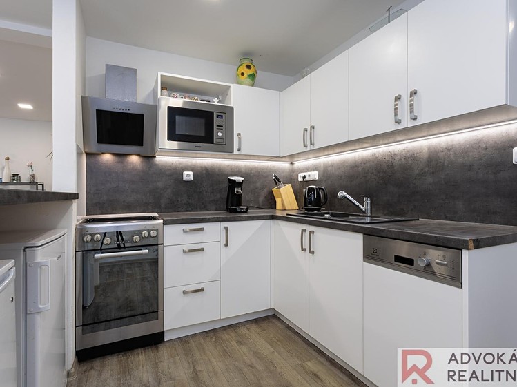 Prodej bytu 3+kk 120 m² - foto 1