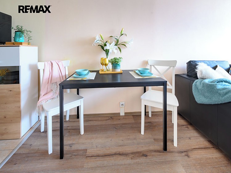 Prodej bytu 2+kk 55 m² (Jednopodlažní) - foto 7
