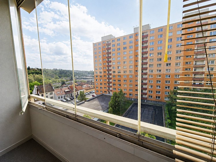 Prodej bytu 2+1 64 m² - foto 2