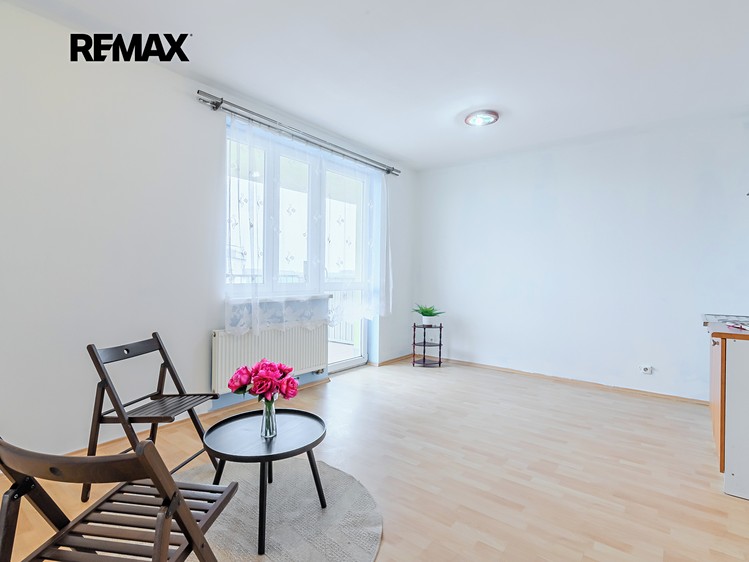 Prodej bytu 2+kk 44 m² - foto 1