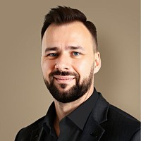 Pavel Popp, MBA, LL.M.