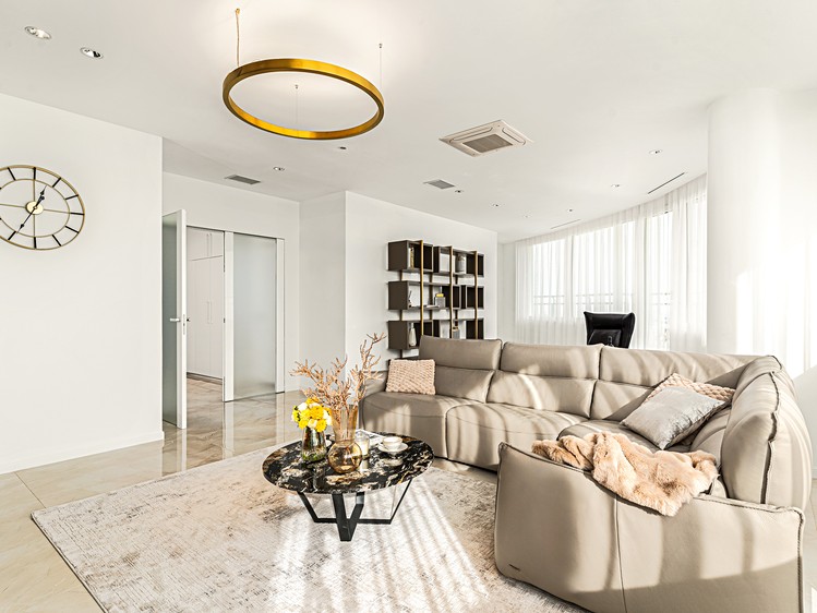 Prodej bytu 4+1 506 m² (Jednopodlažní) - foto 2