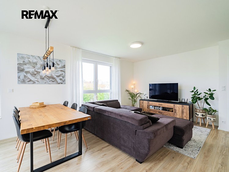Prodej bytu 3+kk 92 m² (Jednopodlažní) - foto 4
