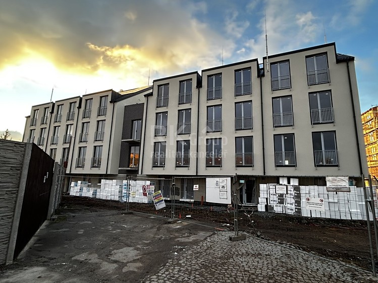 Prodej bytu atypické 40 m² - foto 3