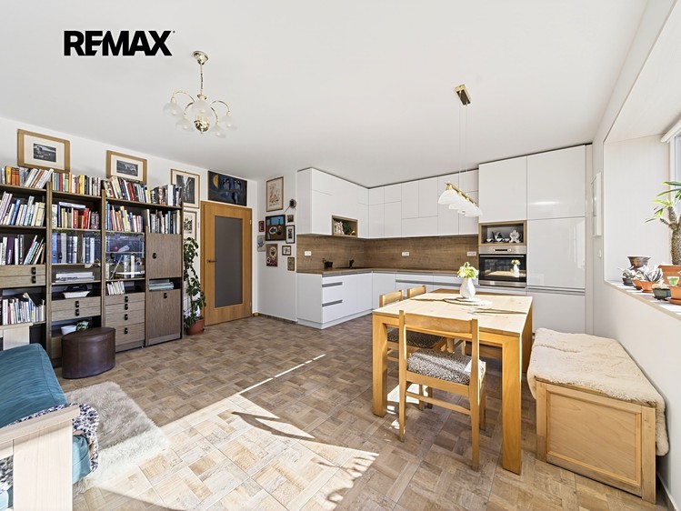 Prodej bytu 2+kk 57 m² (Jednopodlažní) - foto 8