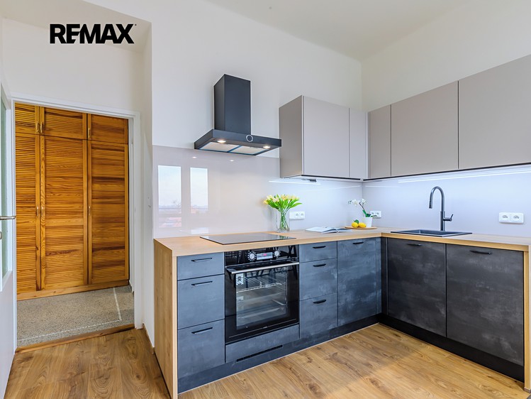Prodej bytu 2+kk 60 m² - foto 1