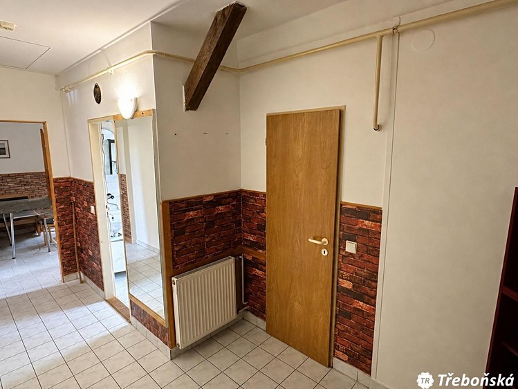 Prodej bytu 3+1 96 m² (Podkrovní) - foto 8