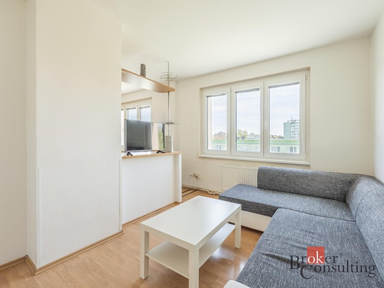 Prodej bytu 2+1 45 m² - foto 2