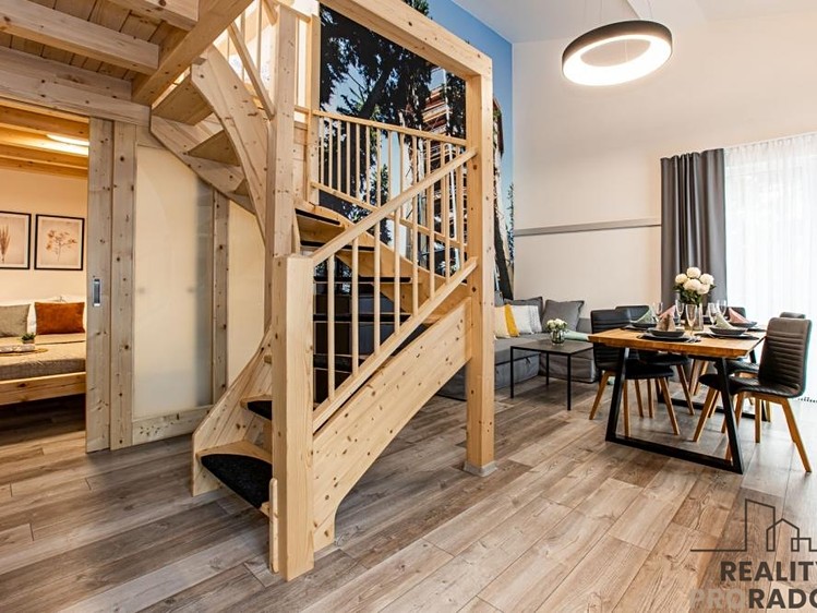 Prodej bytu 4+kk 81 m² (Mezonet) - foto 3