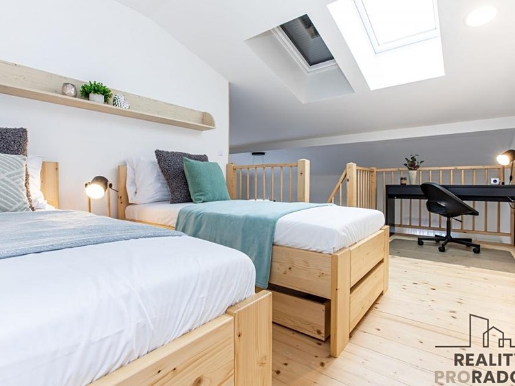 Prodej bytu 4+kk 81 m² (Mezonet) - foto 7