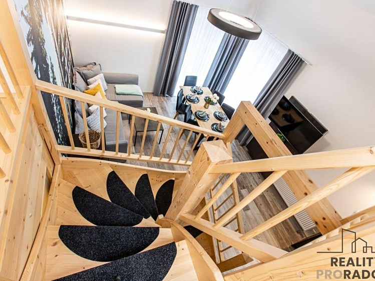 Prodej bytu 4+kk 81 m² (Mezonet) - foto 5
