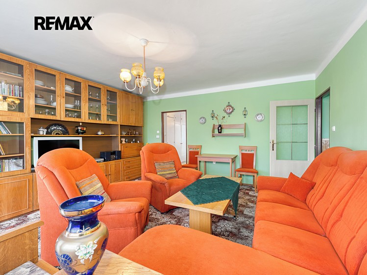 Prodej bytu 3+1 73 m² (Jednopodlažní) - foto 2
