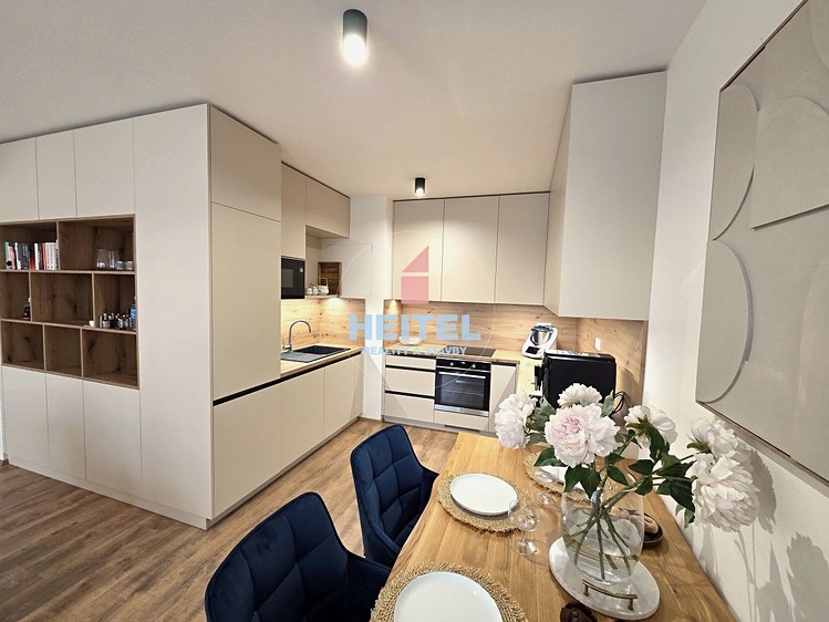 Prodej bytu 2+kk 68 m² - foto 1