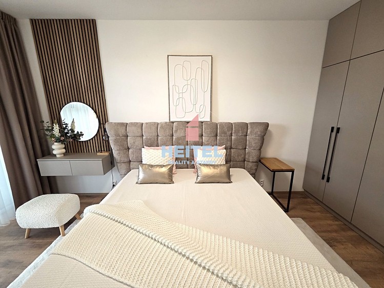 Prodej bytu 2+kk 68 m² - foto 3