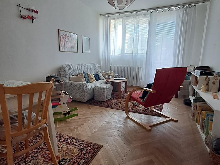 Prodej bytu 3+1 72 m² (Jednopodlažní) - foto 2