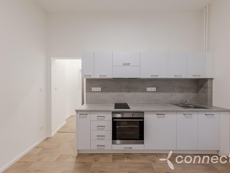 Prodej bytu 2+1 61 m² - foto 1