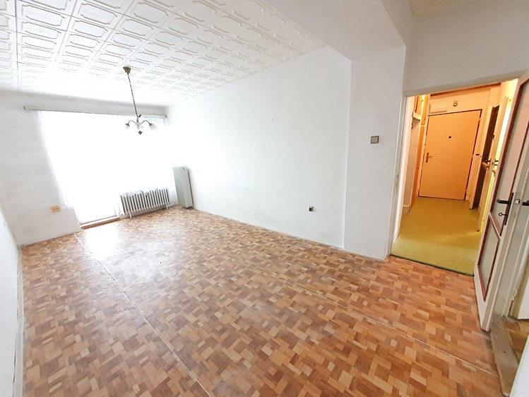 Prodej bytu 2+1 53 m² - foto 1