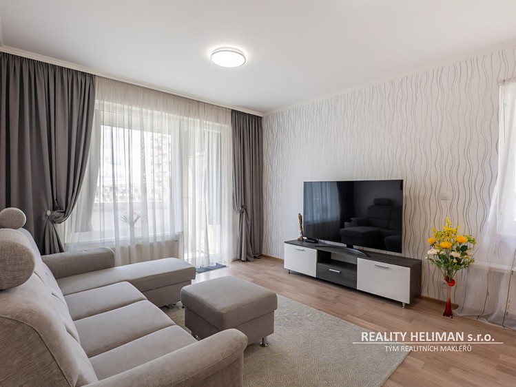 Prodej bytu 2+kk 64 m² - foto 2