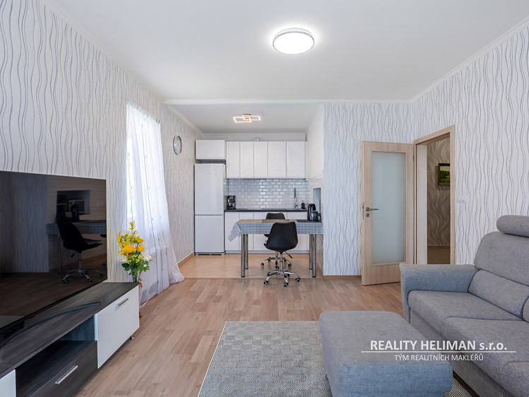 Prodej bytu 2+kk 64 m² - foto 3
