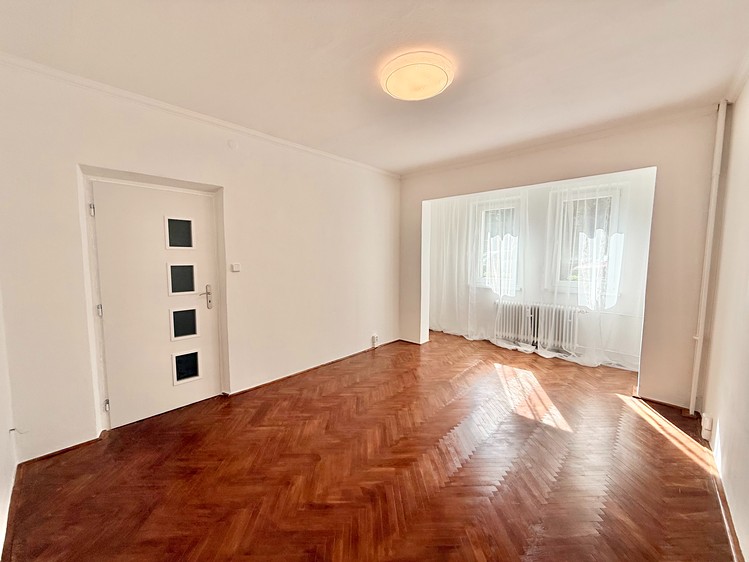 Prodej bytu 1+1 37 m² - foto 2