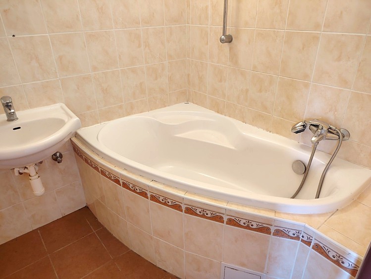 Prodej bytu 2+1 53 m² - foto 2