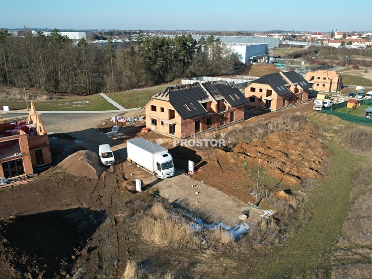 Prodej bytu 3+kk 99 m² - foto 1