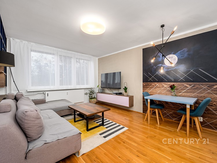 Prodej bytu 2+kk 63 m² - foto 2