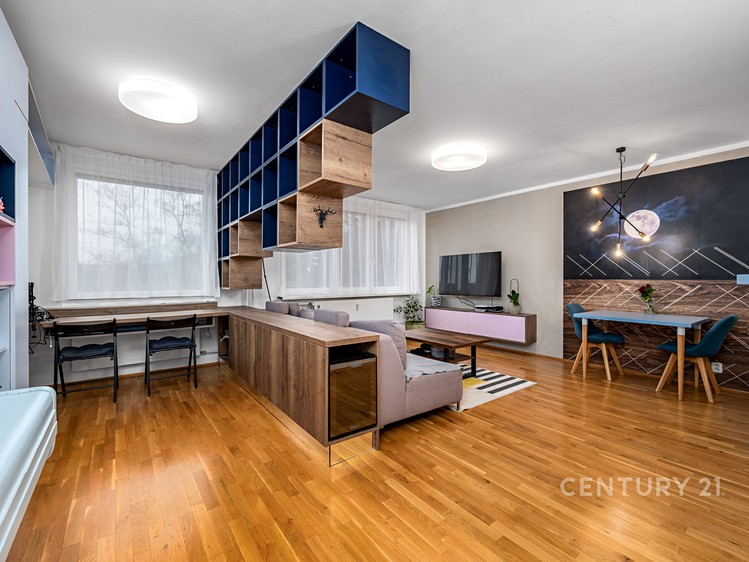 Prodej bytu 2+kk 63 m² - foto 1